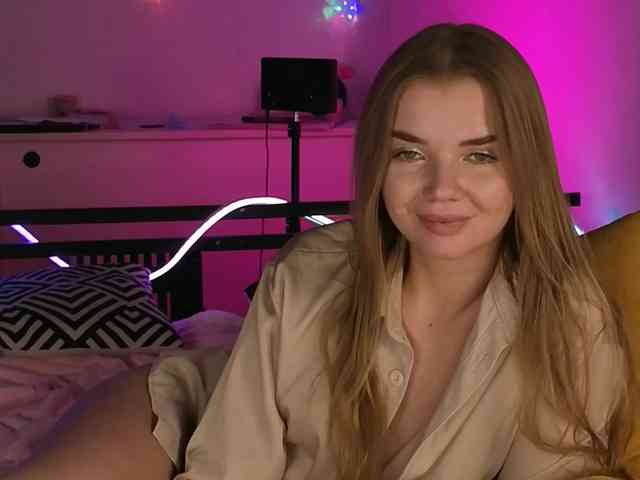 CarrieBradshaww webcam