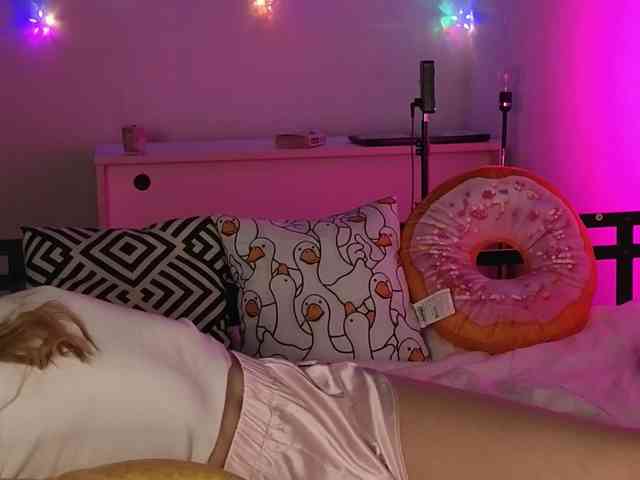 CarrieBradshaww webcam