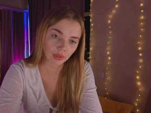 CarrieBradshaww webcam