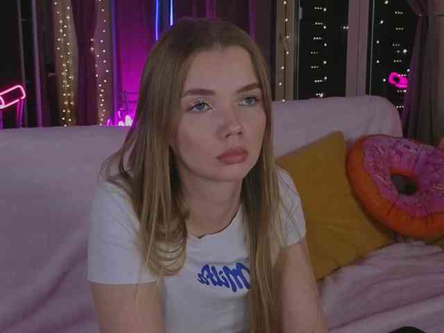 CarrieBradshaww webcam