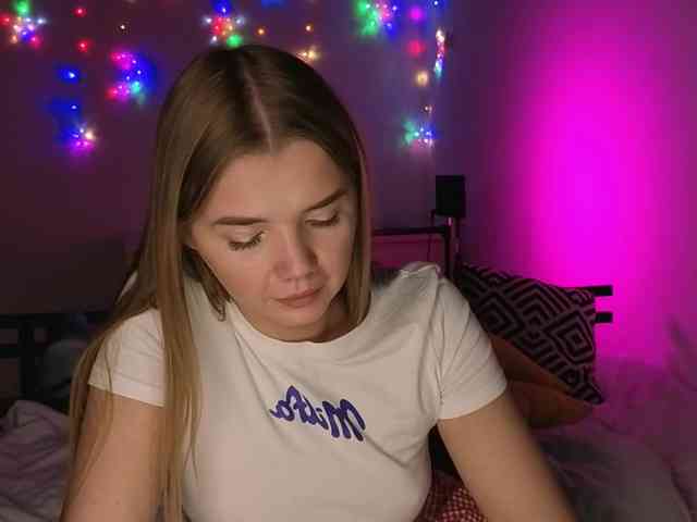 CarrieBradshaww webcam