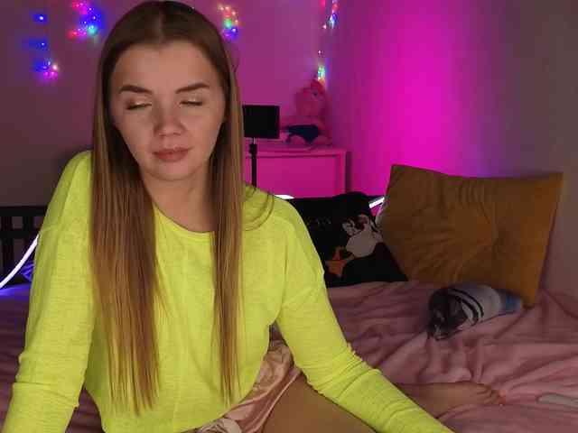 CarrieBradshaww webcam