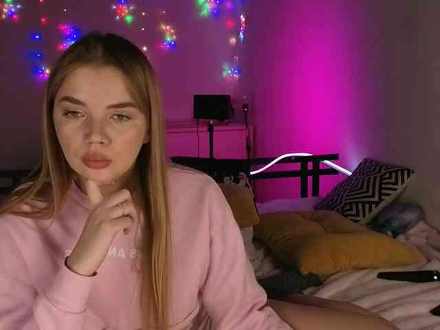 CarrieBradshaww webcam