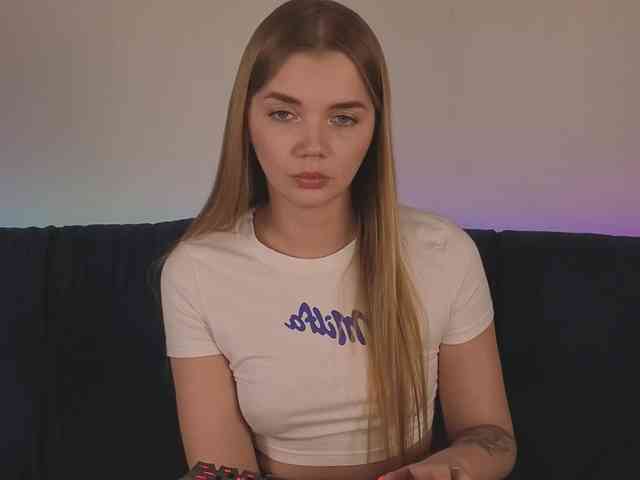 CarrieBradshaww webcam