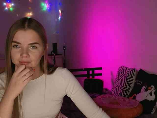 CarrieBradshaww webcam