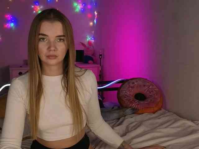 CarrieBradshaww webcam