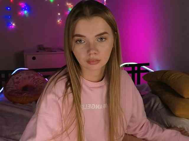 CarrieBradshaww webcam