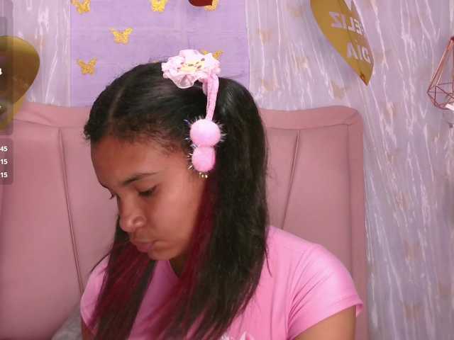 liz7skinny's BongaCams show and profile