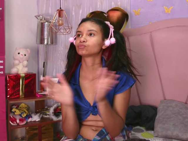 liz7skinny Live Cam on BongaCams