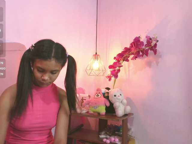 liz7skinny's BongaCams show and profile