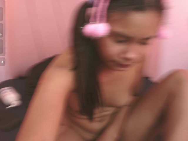 liz7skinny's BongaCams show and profile