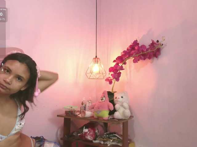 liz7skinny's BongaCams show and profile