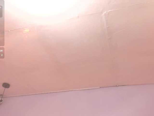 liz7skinny's BongaCams show and profile