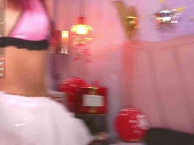 liz7skinny Live Webcam on BongaCams