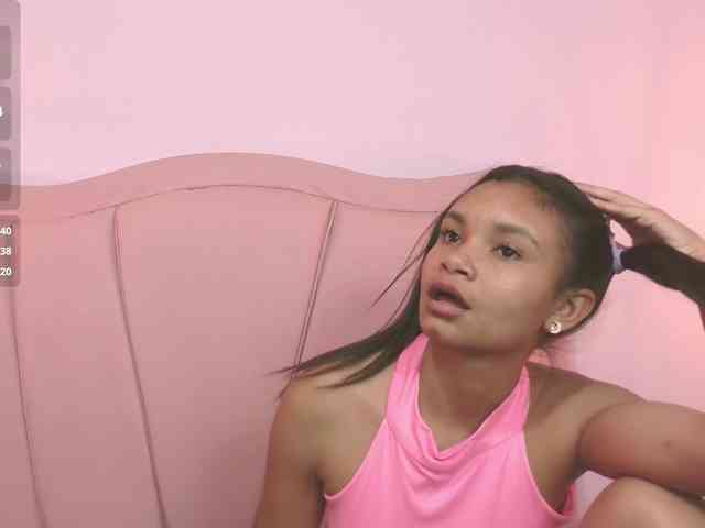 liz7skinny Live Webcam on BongaCams