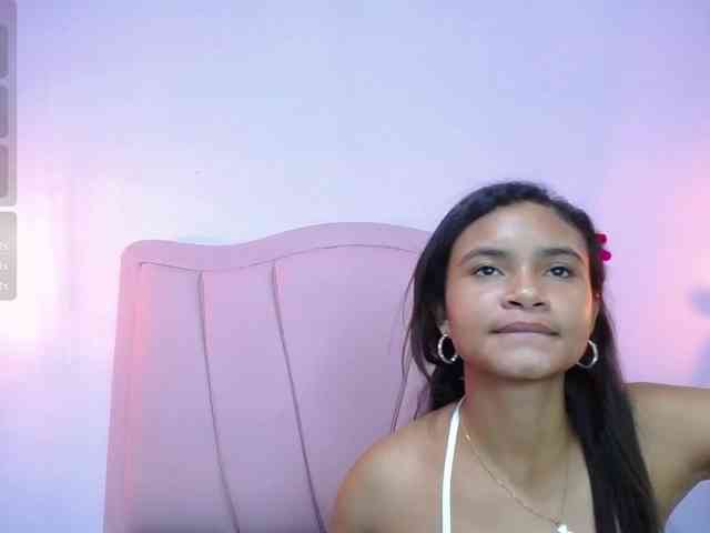 liz7skinny webcam
