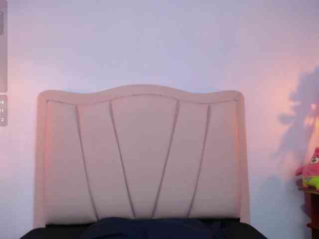 liz7skinny webcam