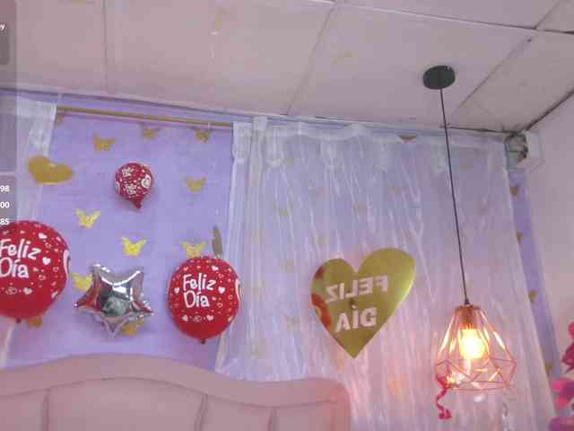 liz7skinny Live Webcam on BongaCams