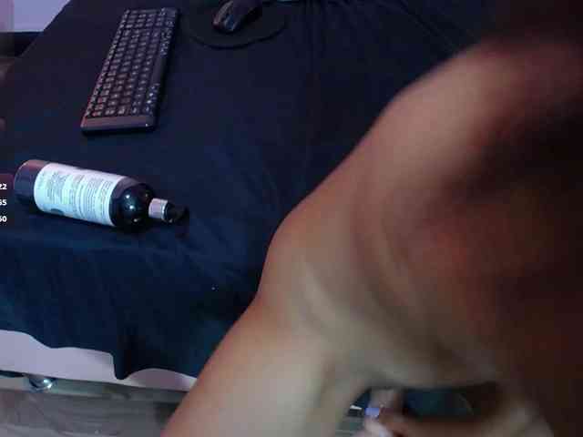 liz7skinny webcam