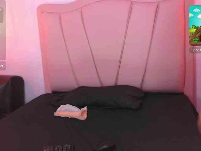 liz7skinny webcam
