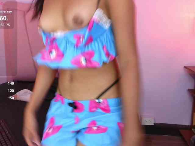 liz7skinny webcam