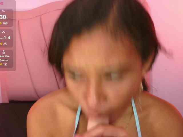 liz7skinny webcam