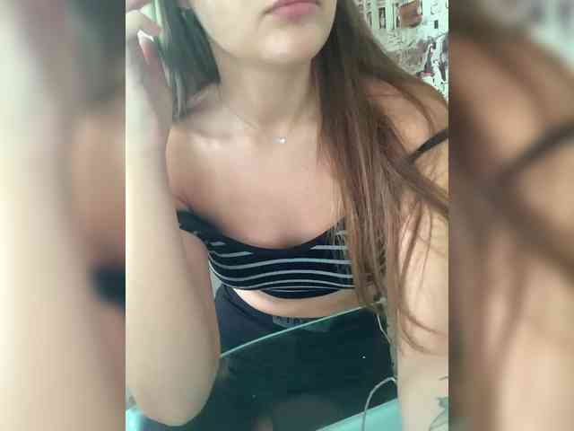 Honey_m webcam