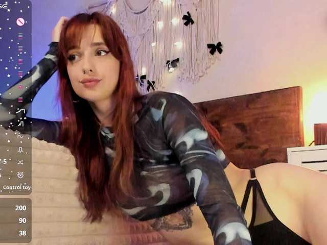 MariaMoonlight live cam profile