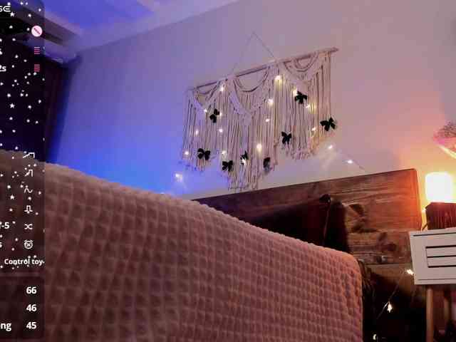 MariaMoonlight webcam