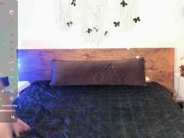 MariaMoonlight webcam