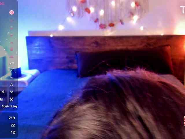 MariaMoonlight webcam