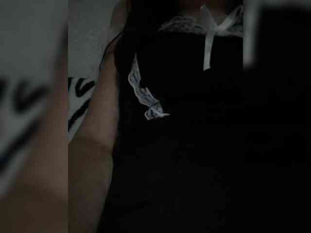 Emmie-Lise webcam