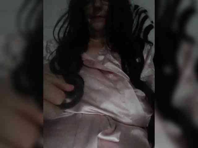 Emmie-Lise webcam