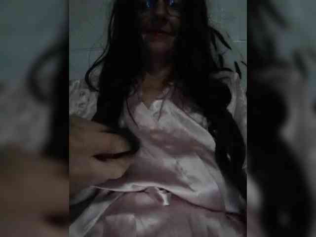 Emmie-Lise webcam