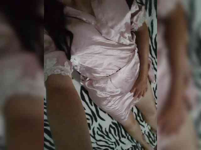 Emmie-Lise webcam