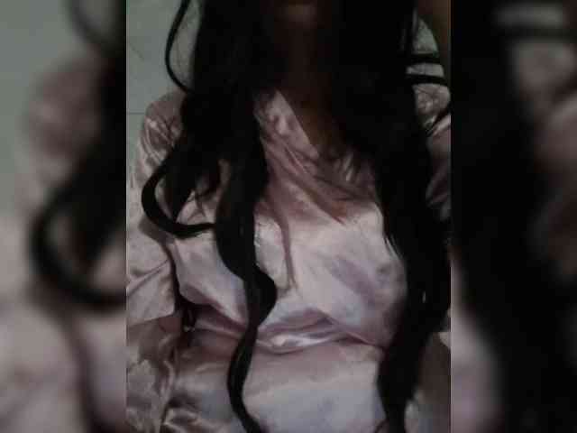 Emmie-Lise webcam