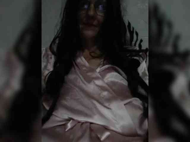 Emmie-Lise webcam