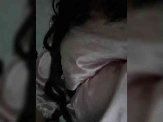 Emmie-Lise webcam