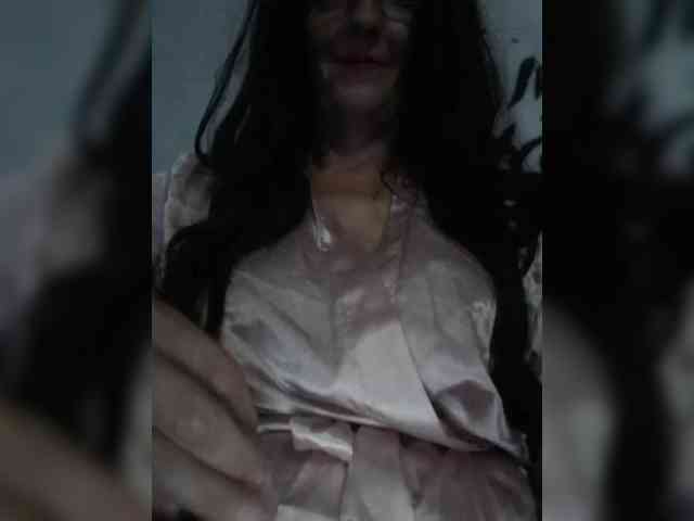 Emmie-Lise webcam