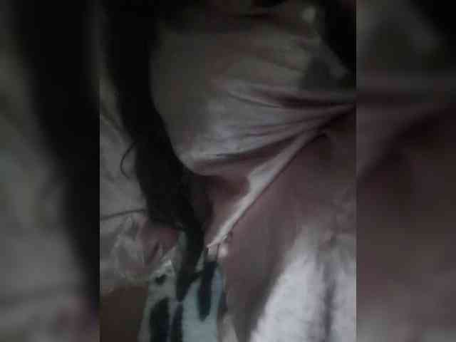 Emmie-Lise webcam