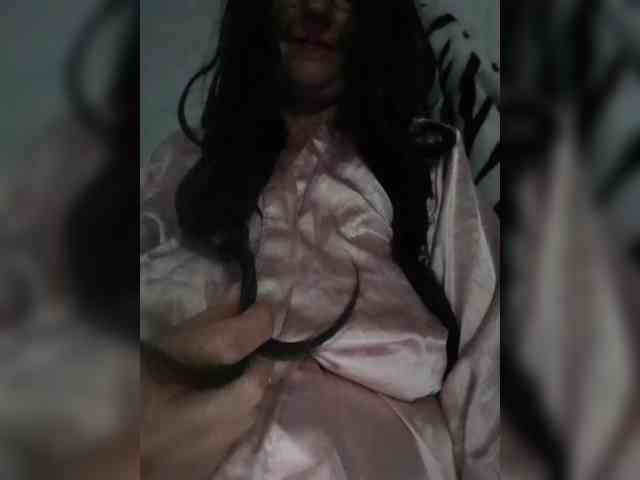 Emmie-Lise webcam
