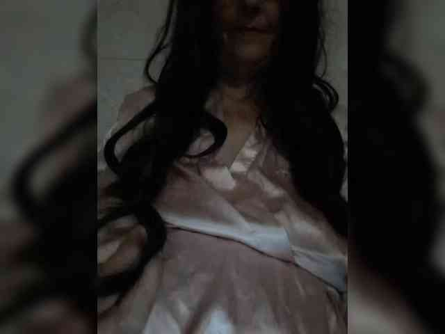 Emmie-Lise webcam