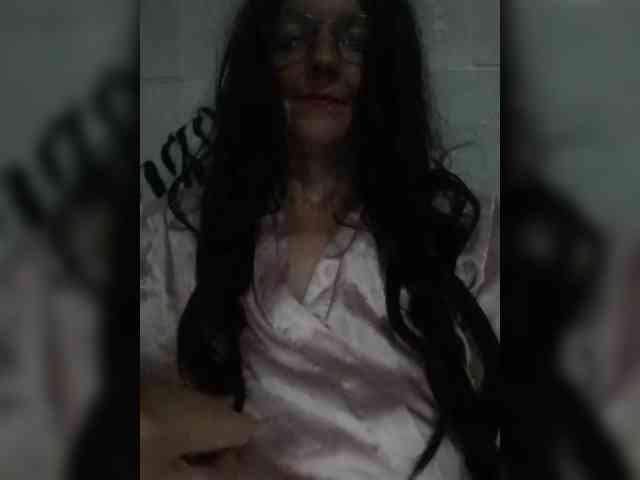 Emmie-Lise webcam