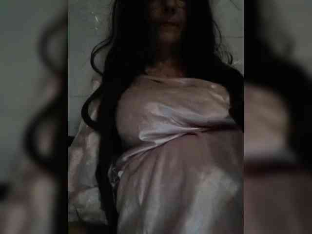 Emmie-Lise webcam