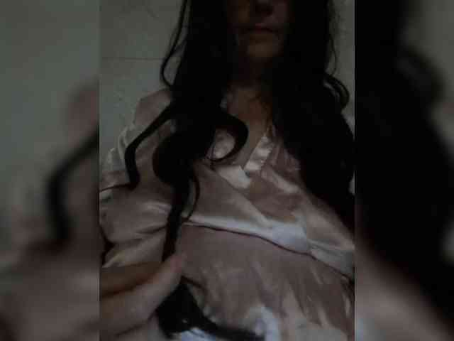 Emmie-Lise webcam