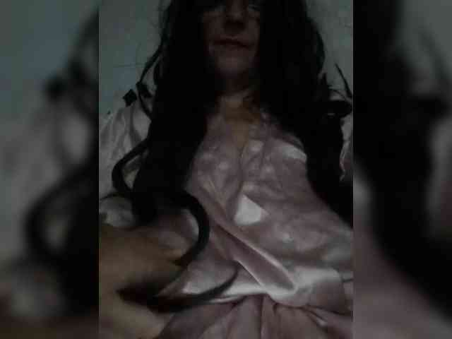 Emmie-Lise webcam