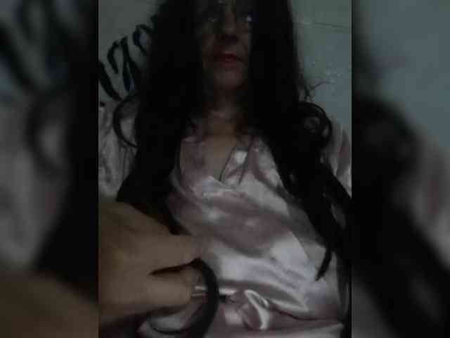 Emmie-Lise webcam