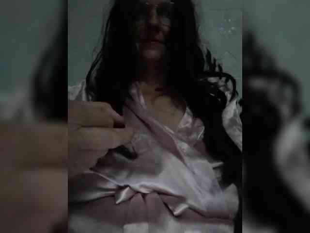 Emmie-Lise webcam