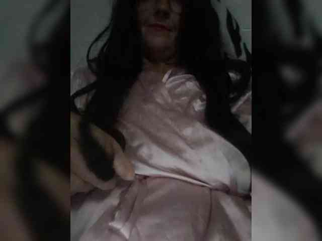 Emmie-Lise webcam