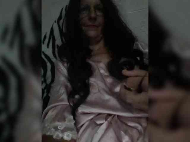 Emmie-Lise webcam